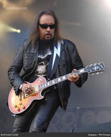 File:AceFrehley2.jpg