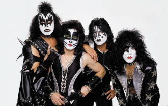 File:KISS 330x210.jpg