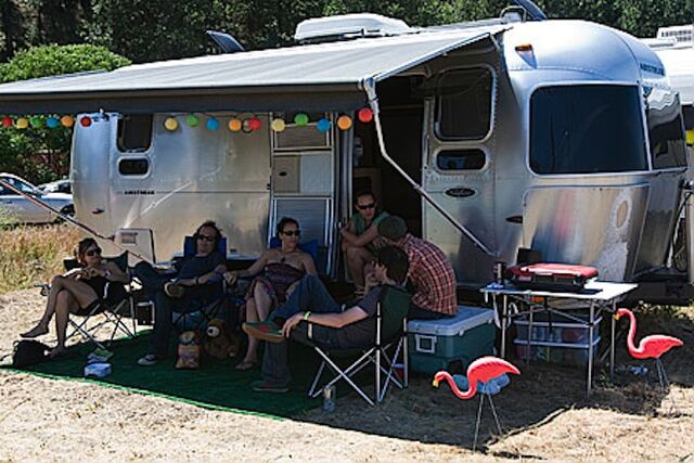 File:HIGH SIERRA AIRSTREAM SLIDER.jpg