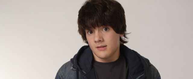 File:My-babysitters-a-vampire-matthew-knight.jpg