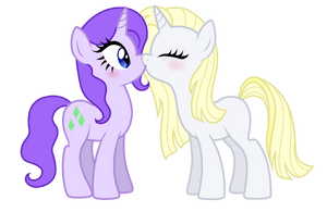 Sur-LS-kissy-kissy-by-Sarnn.png