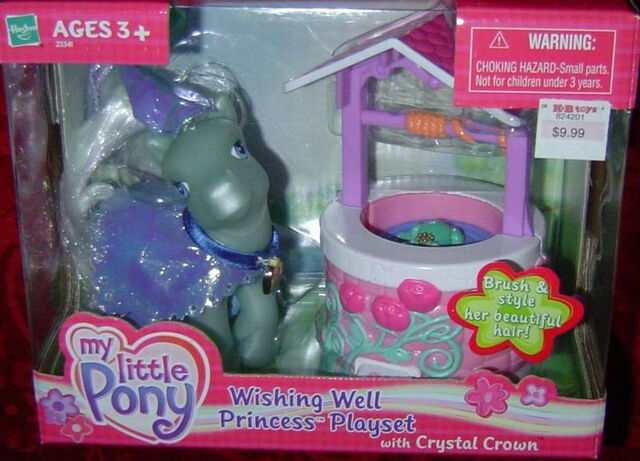 File:CrystalCrownWishingWell.jpg