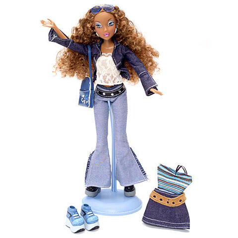 Plik:Madison 1st doll.jpg