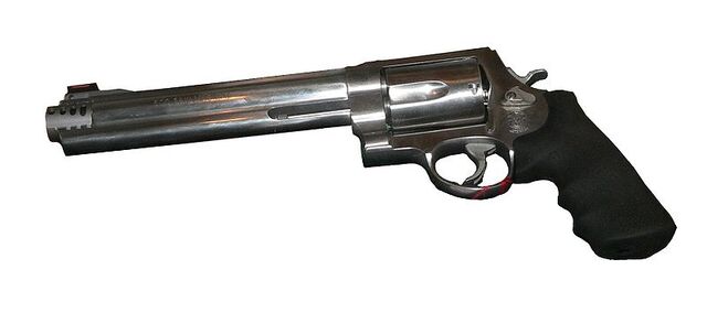 File:800px-Smith-et-Wesson-modele-500-p1030121.jpg