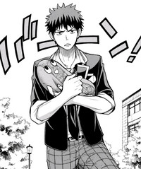 Ryu approaches Kotori
