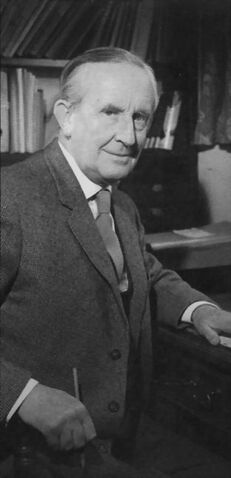 File:Tolkien 2.jpg
