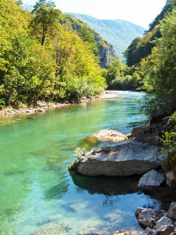 File:Neretva 44.jpg