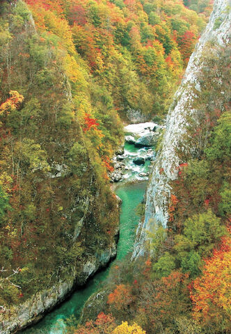 File:Neretva - NAJfoto 1.jpg