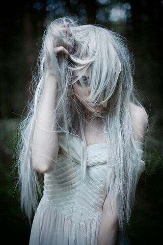 File:Tumblr lwrr4pvYIh1r6jddmo1 400-1.jpg