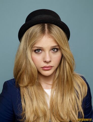 File:Chloe Grace White.jpg