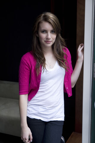 File:HollyGrade9.jpg