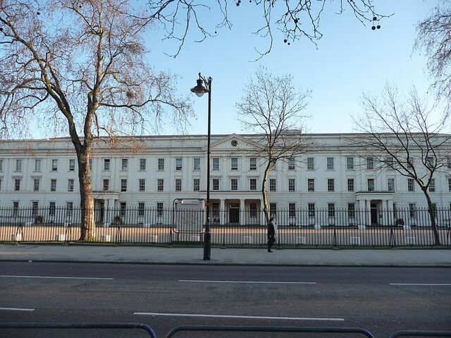 File:Long house.jpg