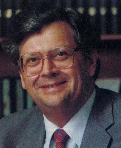 File:David Lange.jpg