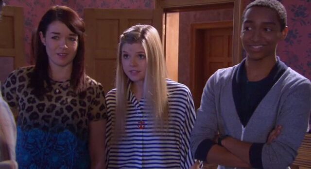 File:House of Anubis slider.jpg