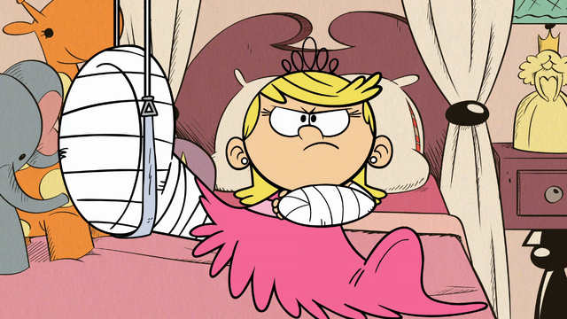 File:Lola got injured.png