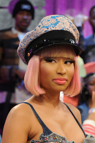 File:Nicki+Minaj+Celebs+BET+106+Park+YR7dTO9QWEol.jpg