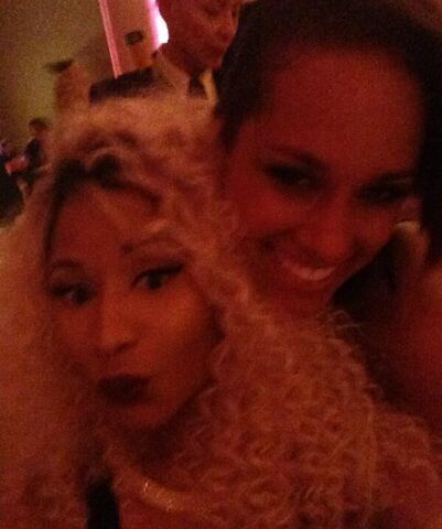 File:Nicki and alicia.jpg