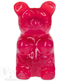 Worlds-largest-gummy-bear-bubblegum