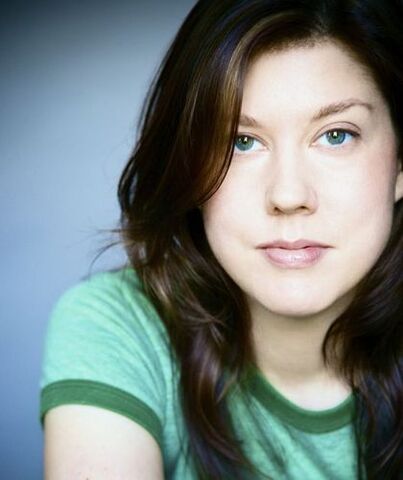 File:Maureen Johnson.jpg