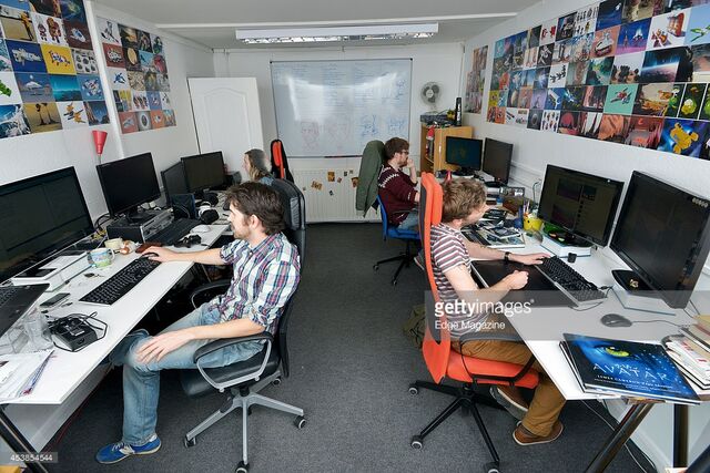 Файл:Hello team1.jpg