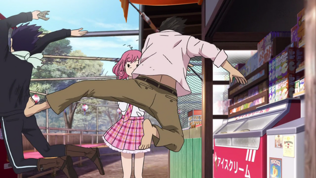 File:Daikoku kicking Yato.png