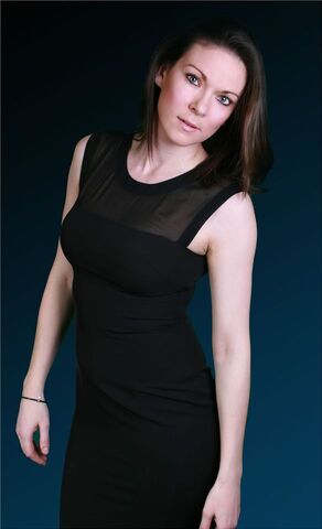 File:Angela.jpg