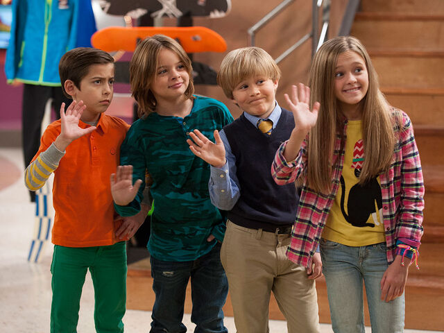 File:PilotKids.jpg