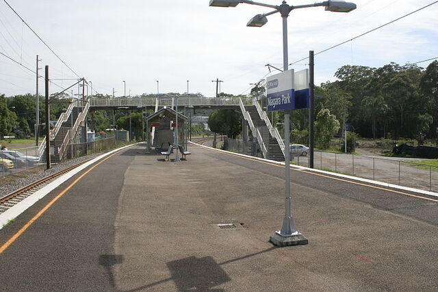 File:Niagara Park railway station.jpg