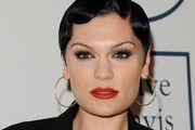 Jessie J c3 cFIQKbl1m