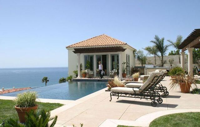 File:Thepoolhouse.jpeg