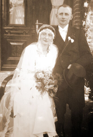 Datei:Tante erna schnalke.jpg