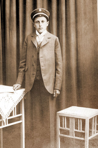 Datei:Hermann kothe portrait.jpg