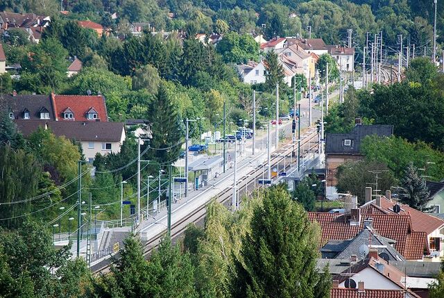 Datei:S-Bahnhof Offenbach-Bieber.jpg