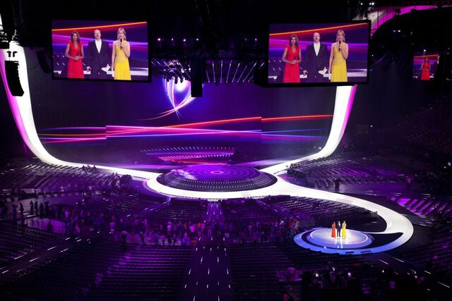 File:TurnhalleTheater.jpg