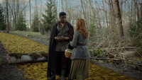 6x18 Stanum Zelena jeunes rencontre excuse tronc d'arbre route de briques jaunes mains nid panier.png