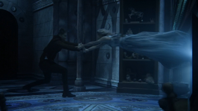 Fichier:3x14 rêve Prince David Charmant Emma Swan danse cauchemar armoire magique.png