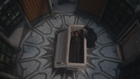 2x09 Cora Méchante Reine Regina cercueil crypte mausolée enterrement cérémonie entretien privé adieux