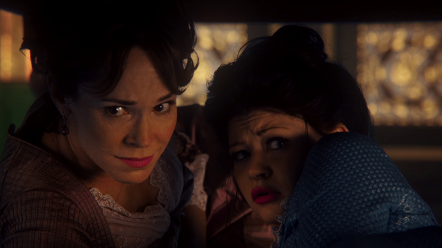 File:406ColetteBelleHiding.png