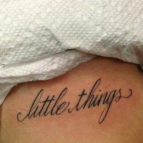 File:Harry little things.jpg