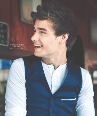 File:Tumblr mdp0gzG4Nn1ru9pf9o1 500.gif