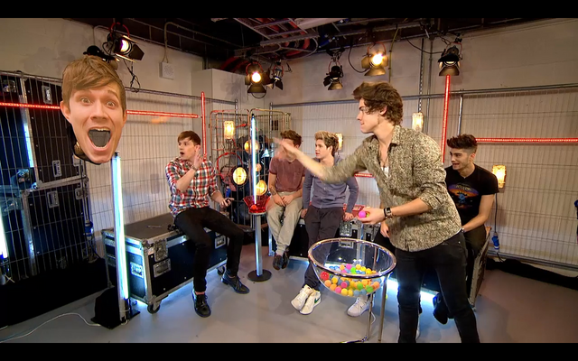 File:Harry throwing on TYG.png