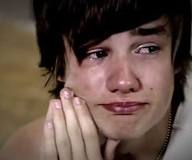 File:IndexLiamPayne Crying.jpg
