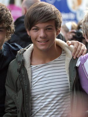 File:Louis-Tomlinson14.jpg