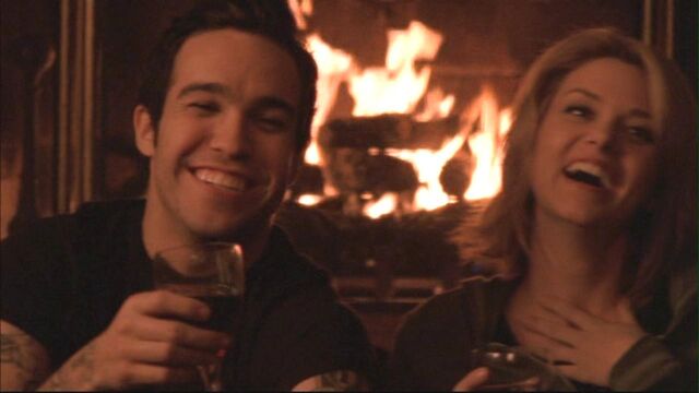 Datei:Peyton-and-Pete-one-tree-hill-couples-2634393-1280-720.jpg