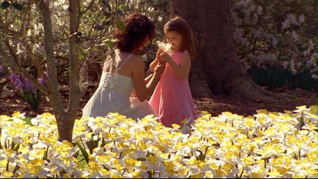 File:Karen&Lily.jpg