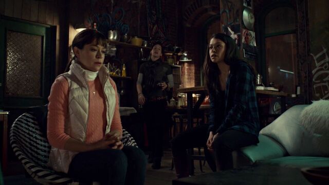 File:OrphanBlackS01E10 0947.jpg