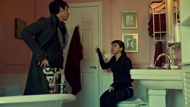 File:OrphanBlackS01E091532.jpg
