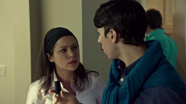 File:OrphanBlackS01E06-1519.jpg