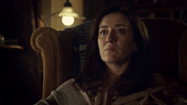 File:OrphanBlackS01E092471.jpg