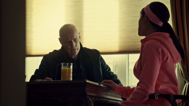 File:OrphanBlackS01E10 0487.jpg